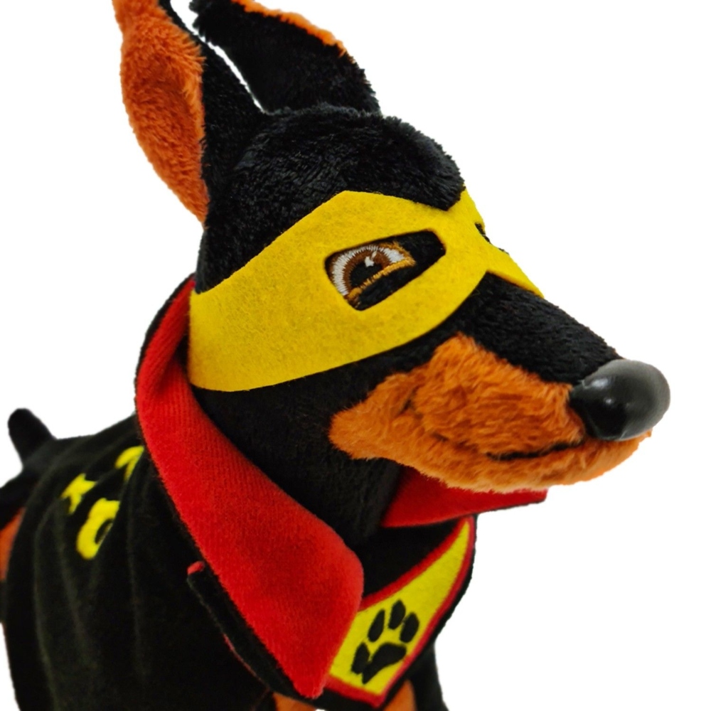 WP Merchandise  - Doberman Superhero Good boy Plush 24 cm