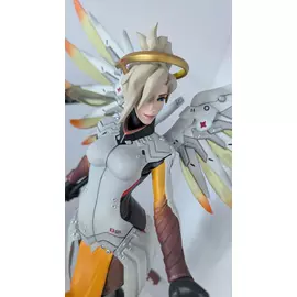 Blizzard Overwatch - Mercy Statue