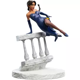 Weta Workshop Tomb Raider: Miniature Statue - Lara Croft: A Deal at the Opera