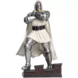 McFarlane Toys MARVEL COLLECTION 1:6 WV8 - Doctor Doom #1 Future Foundation Gold Label
