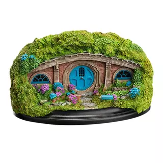 Weta Workshop The Hobbit - Hole 36 Bagshot Row Blue Door Environment