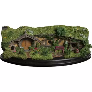 Weta Workshop The Hobbit - Hole 23 The Great Garden Smial Environment Statue (23 cm)