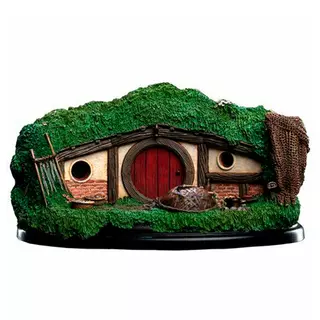 Weta Workshop The Hobbit - Hole 31 Lakeside Environment