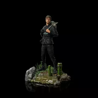 Iron Studios The Book of Boba Fett - Luke Skywalker and Grogu Training Statue Art Scale 1/10