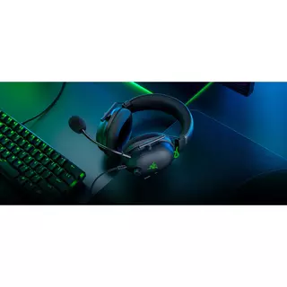 Razer BlackShark V2 - Gaming Headset USB Soundcard (Black)