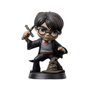 Iron Studios & Minico Harry Potter - Harry Potter with Sword of Gryffindor Figure