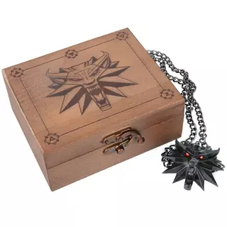 The Witcher 3: Wild Hunt Medallion and Chain with LED Eyes-N/A-N/A
