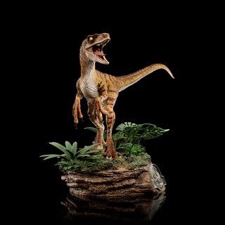 Iron Studios Jurassic Park: Zaginiony świat - Velociraptor Statue Deluxe Art Scale 1/10