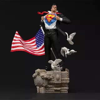 Iron Studios Superman - Clark Kent Statue Deluxe Art Scale 1/10