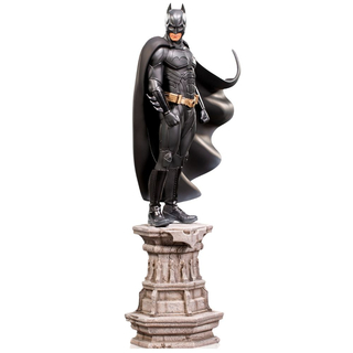 Iron Studios DC Comics - Batman Begins Deluxe Art Scale 1/10 Statue