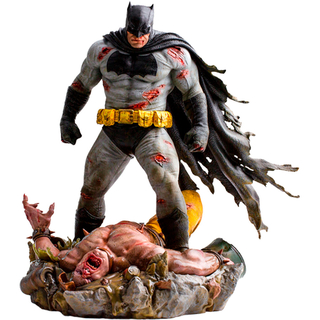 Iron Studios DC Comics Batman - The Dark Knight Returns Statue 1/6 Diorama