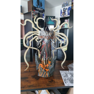 Blizzard Diablo IV - Estatua de Inarius Premium Escala 1/6