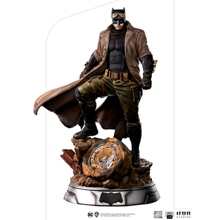 Iron Studios Zack Snyder's Justice League - Batman Knightmare Statue Legacy Replica 1/4
