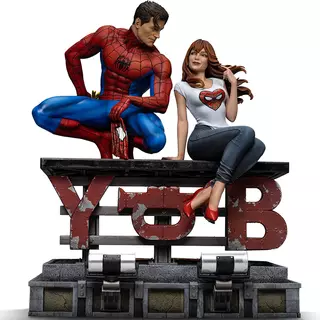 Marvel Comics -Spider-Man and MJ -Diorama 1/6 Scale