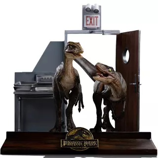 Iron Studios Jurassic Park - Raptors At The Kitchen'S Door Art Scale 1/10