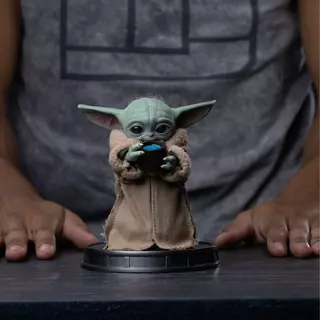 Iron Studios Star Wars - Grogu Always Hungry - Mandalorian And Grogu Movie - Grogu Collection Legacy Replica 1/4
