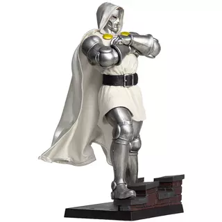 McFarlane Toys MARVEL COLLECTION 1:6 WV8 - Doctor Doom #1 Future Foundation Gold Label