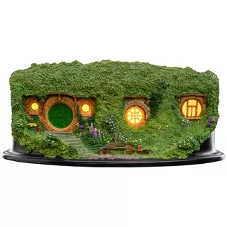 Weta Workshop The Lord of the Rings Trilogy Hobbit Hole - Bag End - Illuminated Edition