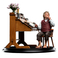 Weta Workshop Il Signore degli Anelli - Statua di Bilbo Baggins alla scrivania in scala 1/6